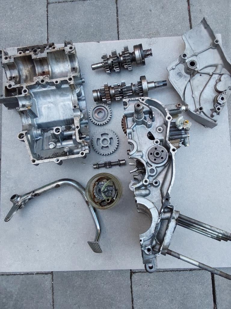 Onderdelen suzuki gt 125cc, Motoren, Ophalen, Gebruikt