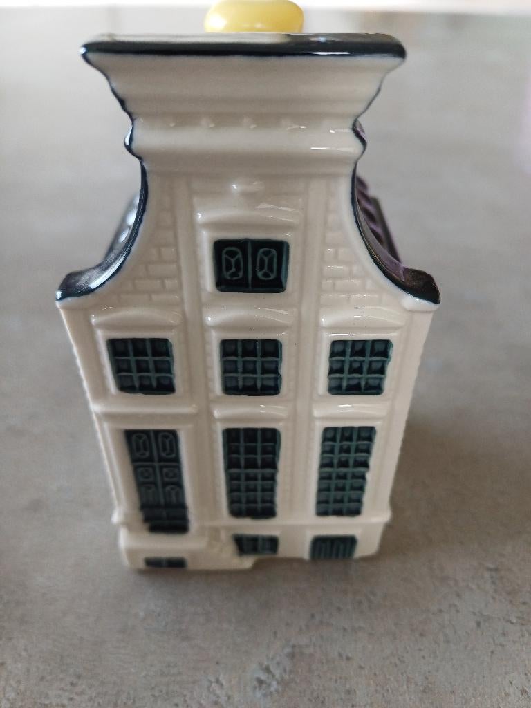 Delfts Blauw miniatuur KLM huisje nummer 63., Verzamelen, Ophalen of Verzenden, Nieuw