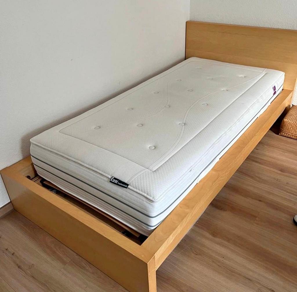 Lit ikea Malm 90x200, Maison & Meubles, Chambre à coucher | Lits, Enlèvement, Comme neuf, Brun