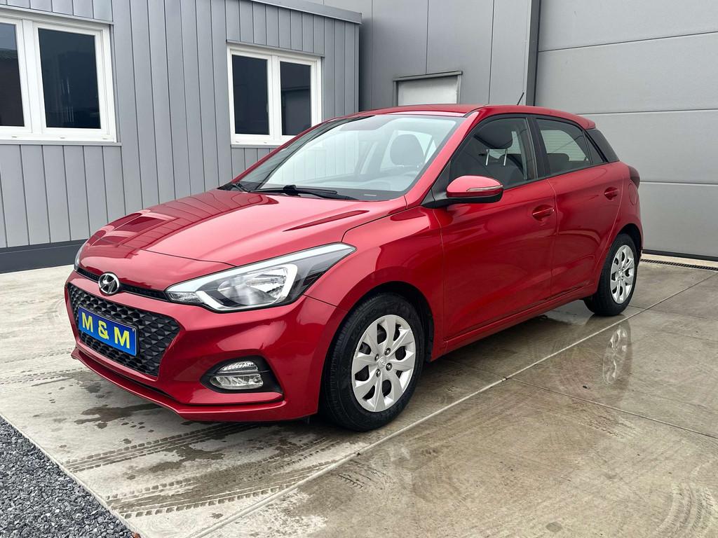 Hyundai i20 i20 1.2 * 12 m garantie *, Autos, Rouge, Achat, 74 ch, Euro 6