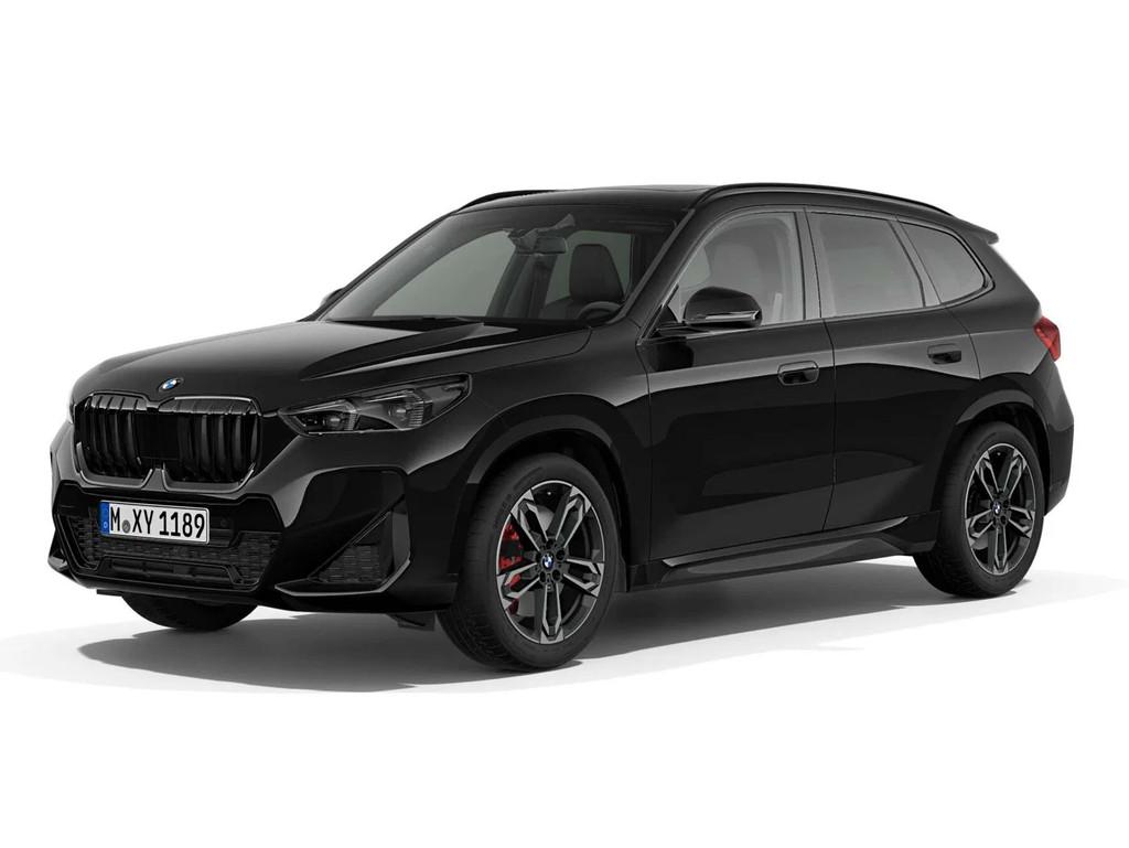 BMW X1 sDrive18i M Sport PRO / PANO / H-K AUDIO / ACC / LEER, Auto's, BMW, Gebruikt, Zwart, 136 pk, Zwart