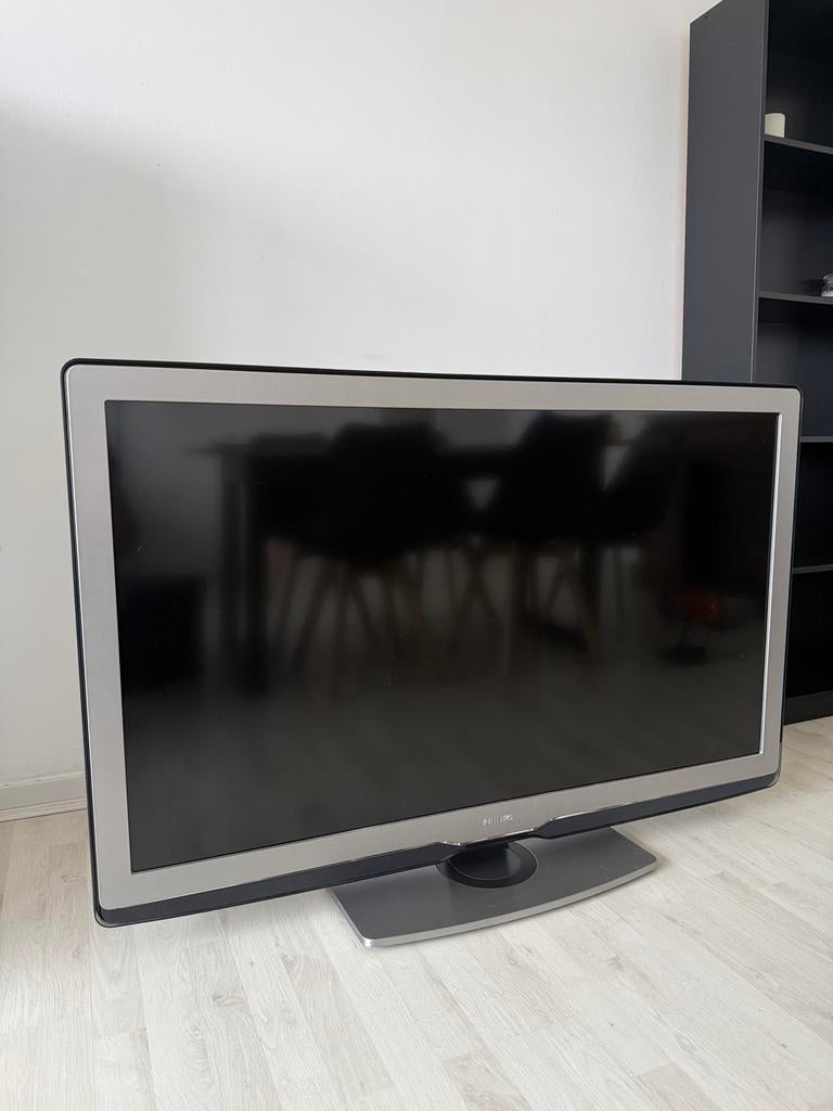 Philips 52” Full HD Ambilight TV, Audio, Tv en Foto, Televisies, Ophalen, Philips, Gebruikt, LCD