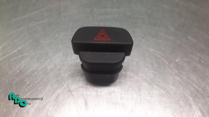 Commutateur éclairage d'urgence d'un Ford Focus (Focus 04-), Autos : Pièces & Accessoires, -, 3 mois de garantie, -, -