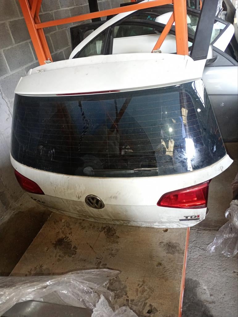 Coffre hayon golf7, Autos : Pièces & Accessoires, Enlèvement