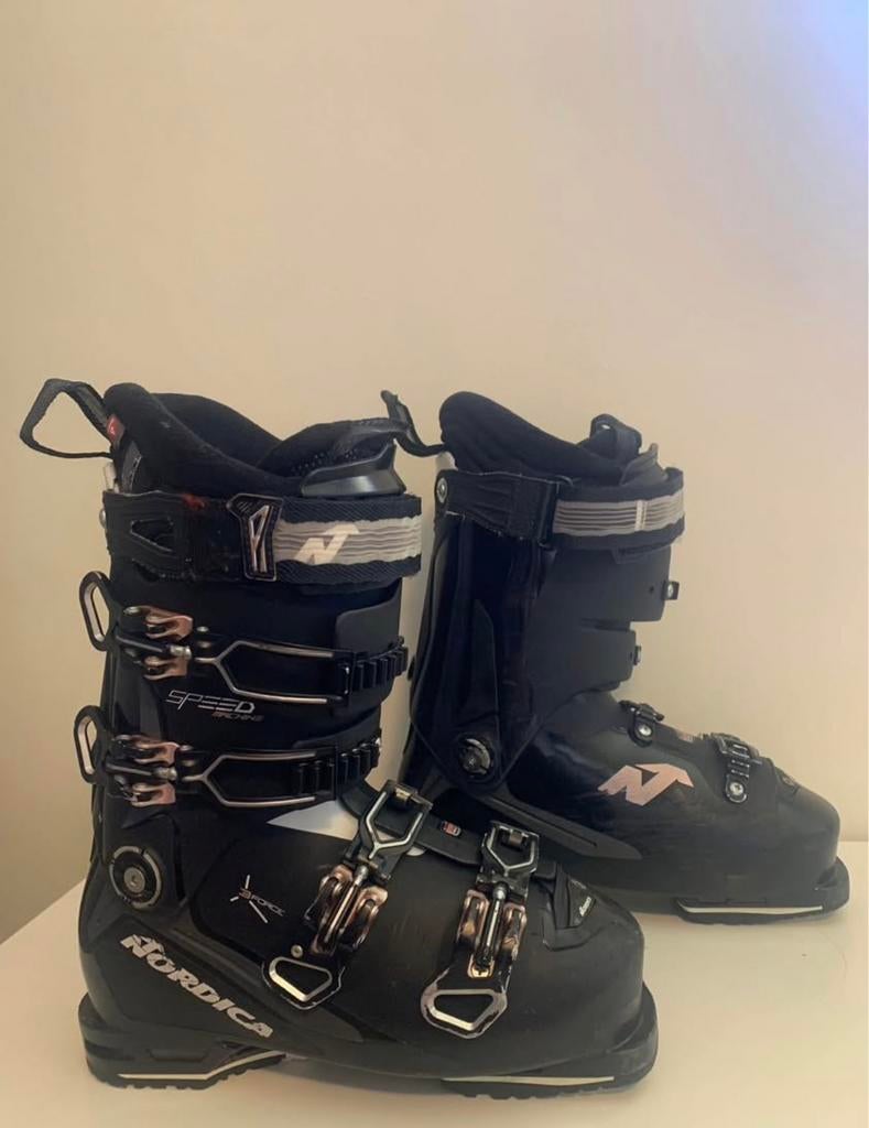 Skischoenen Dames Nordica, Sports & Fitness, Ski & Ski de fond, Enlèvement ou Envoi, Utilisé, Nordica