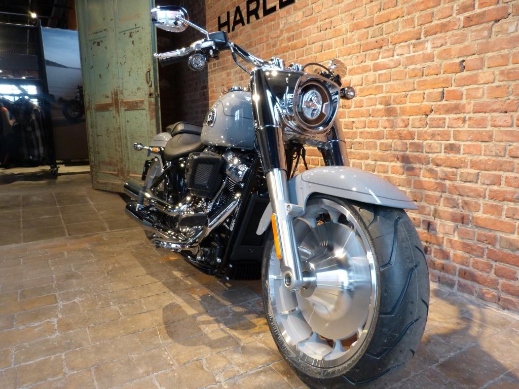 Harley-Davidson SOFTAIL FLFBS Fat Boy 117, Contrôle de traction, Plus de 35 kW, 1923 cm³, Info@freedom-machines.be