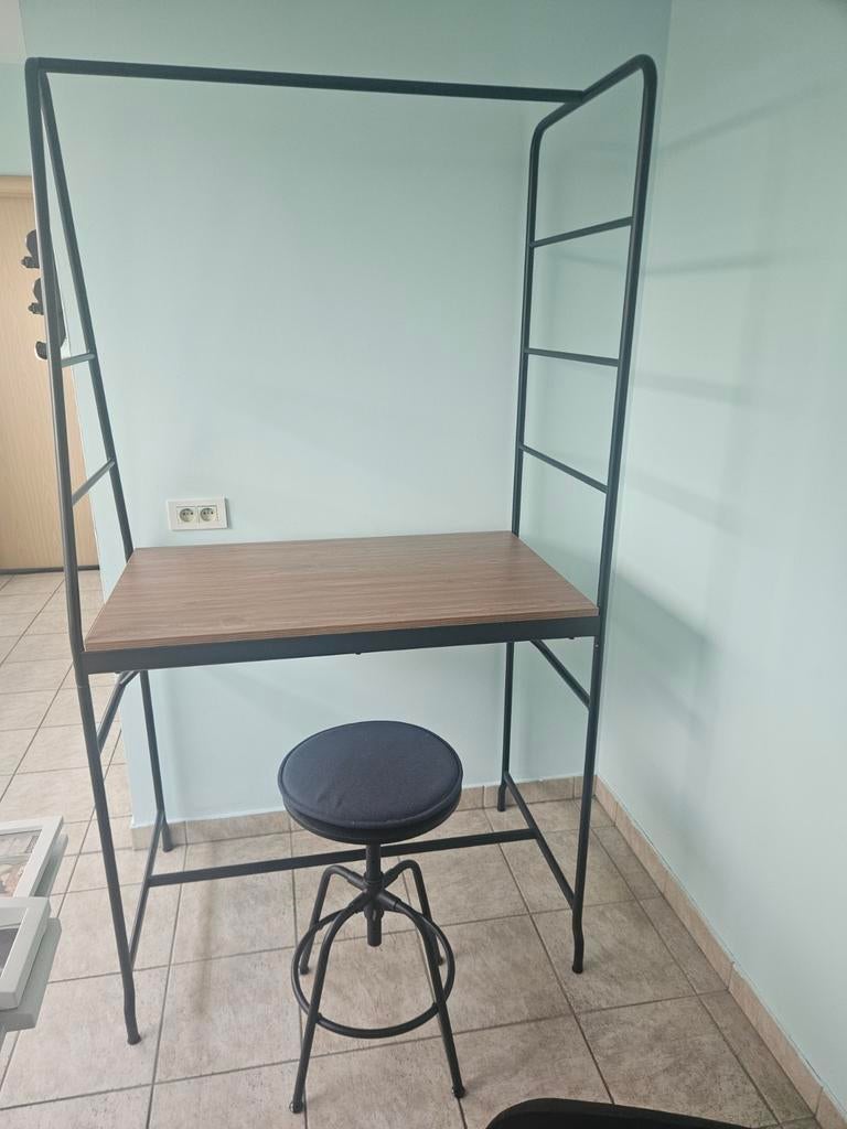 Werktafel met stoeltje, Huis en Inrichting, Ophalen, Zo goed als nieuw