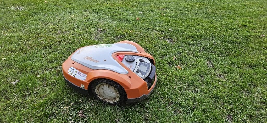 Robot tondeuse STIHL iMOW RMI 632 P, Jardin & Terrasse, Tondeuses robotisées, Utilisé, 20 à 25 cm, Avec capteur de pluie, Enlèvement