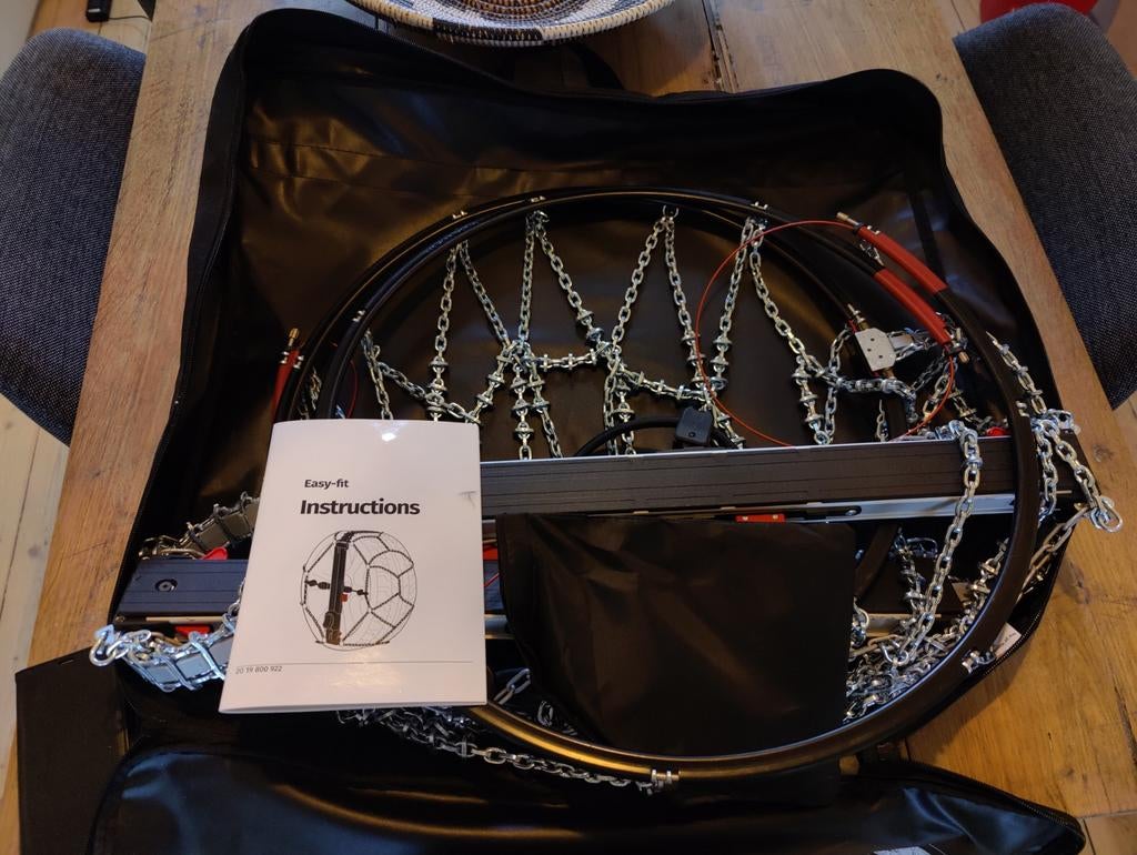 Sneeuwketting voor suv auto, Ophalen