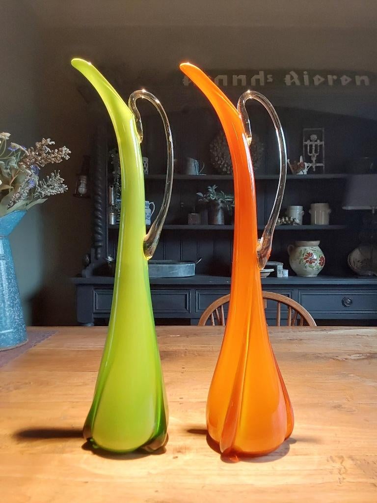 2 grote unieke Vazen Groen en Oranje, Huis en Inrichting, Woonaccessoires | Vazen, Ophalen, 50 tot 75 cm, Nieuw, Glas
