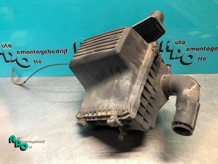 Boîtier filtre à air d'un Volkswagen Golf (Golf 91-), Autos : Pièces & Accessoires, Volkswagen, -, 3 mois de garantie, Utilisé