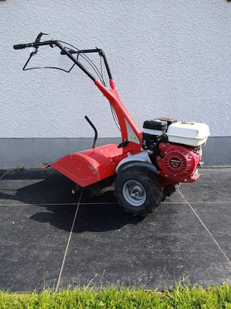 Te huur Lazer tuinfrees 5,5 pk 50cm breedte, Ophalen, Gebruikt