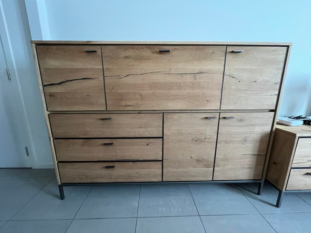 Kast, Ophalen, Gebruikt, Met deur(en), 150 tot 200 cm