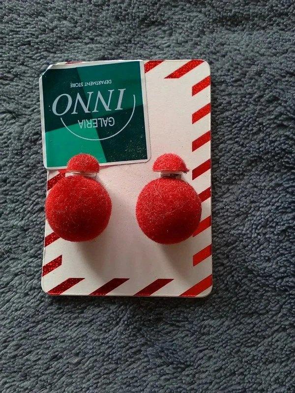 Dubbele oorbellen van rood fluweel, Handtassen en Accessoires, Oorbellen, Overige materialen, Nieuw, Ophalen of Verzenden, Knopjes of Stekers