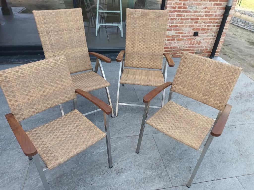 Tuinstoelen, Ophalen