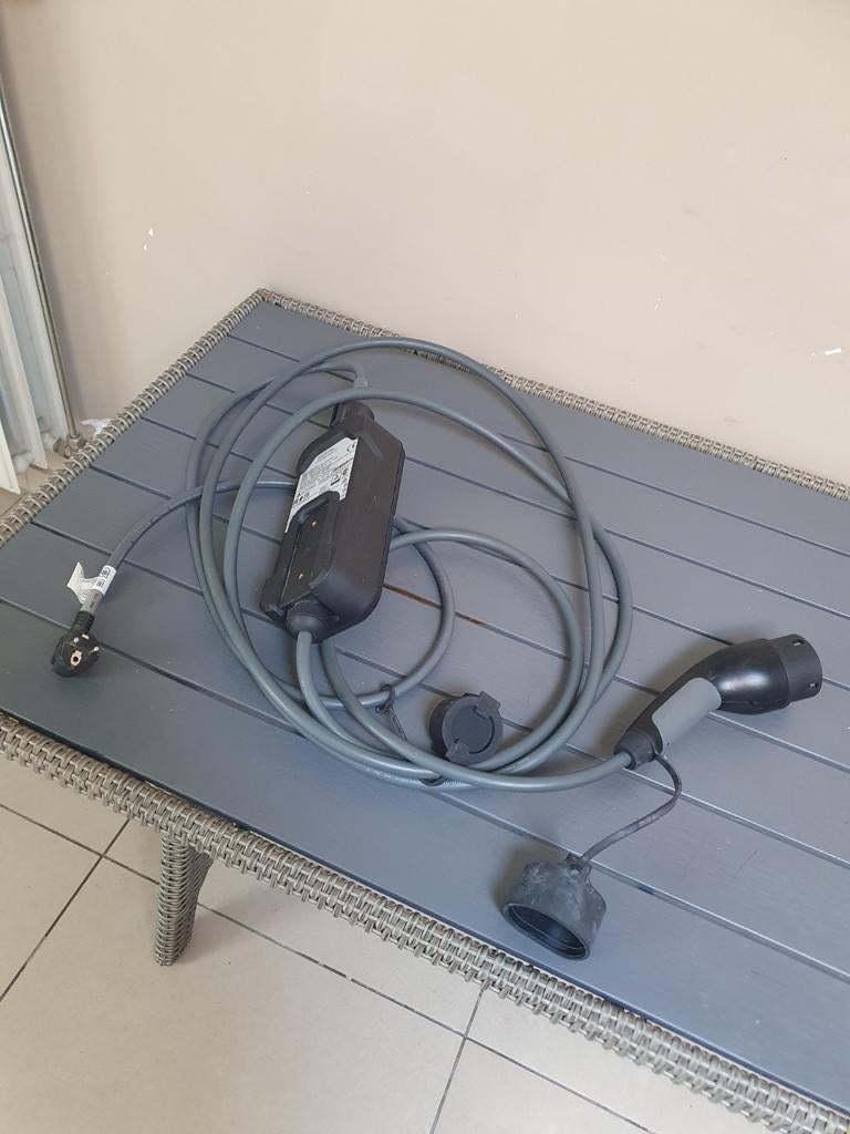 Thuislader ( nog gelijk nieuw, 1xgebruikt), Autos : Divers, Bornes de recharge, Enlèvement, Neuf, Câble de charge