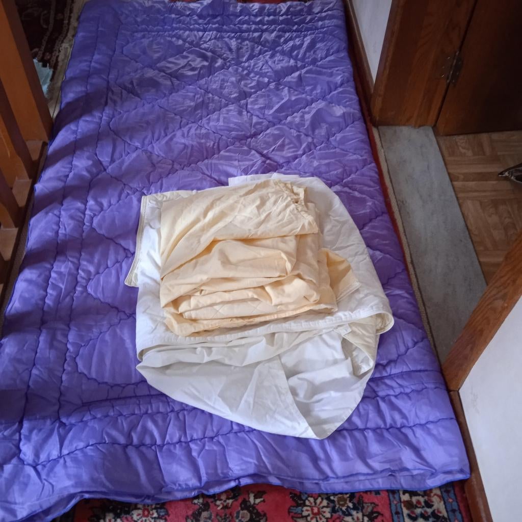 Tweepersoons slaapzak met bijpassende lakens, Huis en Inrichting, Slaapkamer | Beddengoed, Ophalen, Tweepersoons