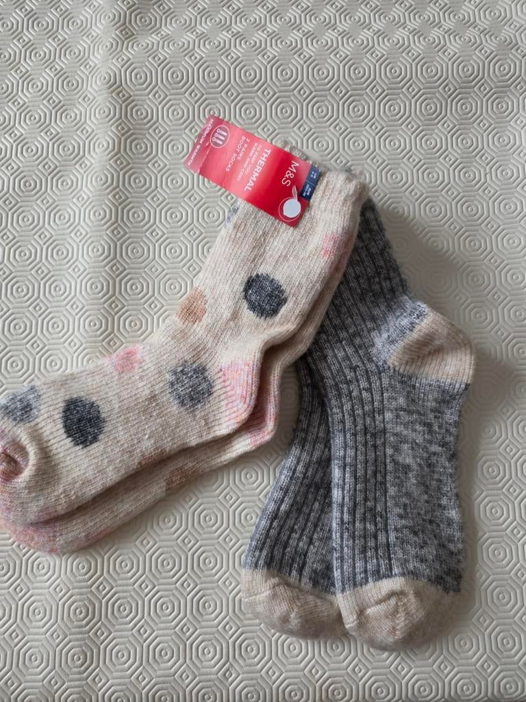 Grosse chaussettes, Kleding | Dames, Sokken en Kousen