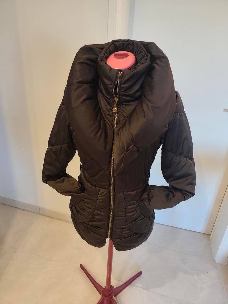 Manteau doudoune avec un col châle  très confortable. T. 36, Vêtements | Femmes, Enlèvement ou Envoi, Taille 36 (S), Morgan, Brun