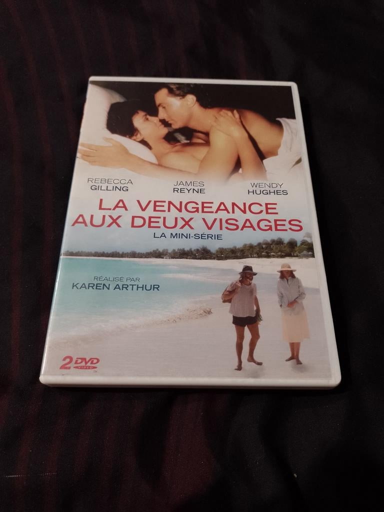 A vendre coffret DVD intégral La vengeance aux deux visages, CD & DVD, Enlèvement ou Envoi, Drame, Coffret, Comme neuf