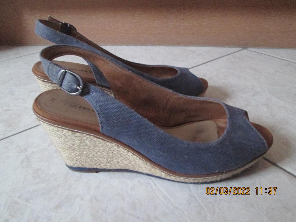 Sandales à talons compensés « TAMARIS » P : 40, Tamaris, Comme neuf, Enlèvement, Bleu