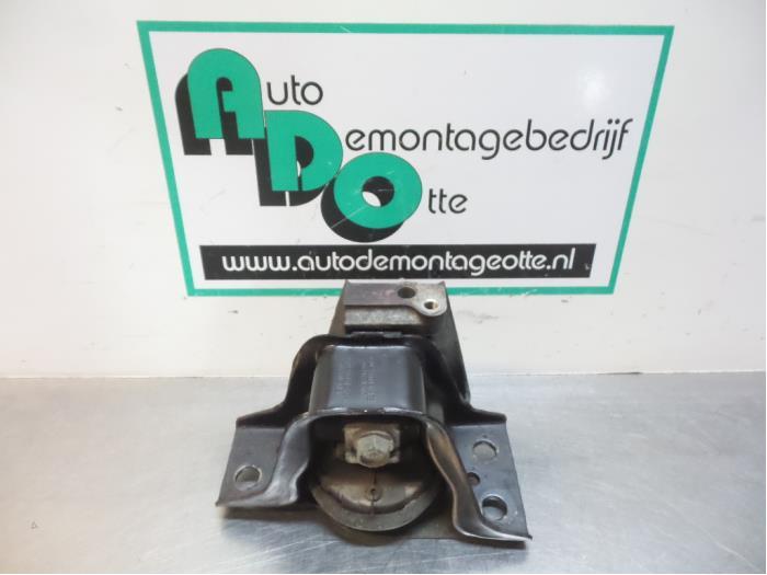 Support moteur d'un Nissan Micra (Micra 03-), -, 3 mois de garantie, Utilisé, -