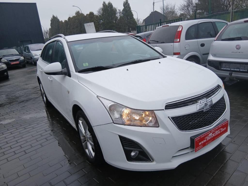 chevrolet cruze, Auto's, Chevrolet, Zwart, 4 cilinders, Wit, 120 kW