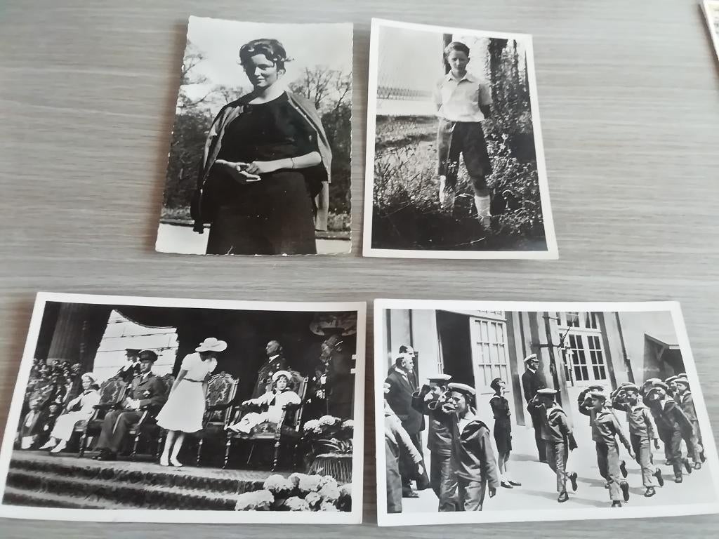 4 postkaarten koningshuis, Verzamelen, Koningshuis en Royalty, Ophalen of Verzenden