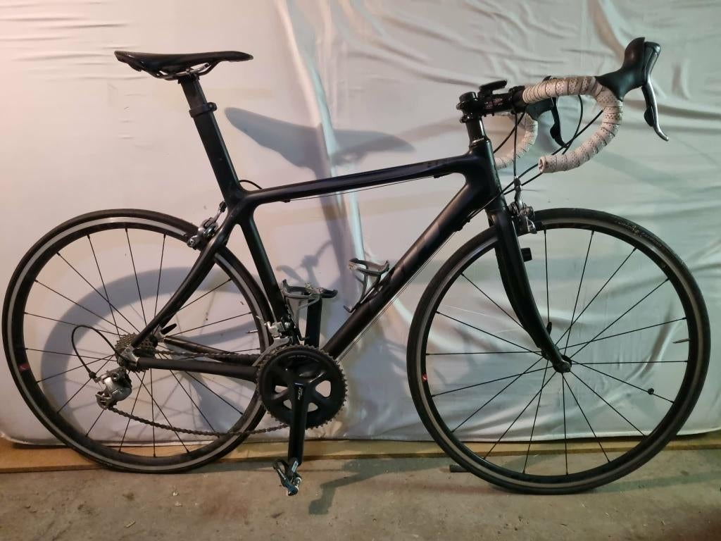 velo carbone BH, Enlèvement, 28 pouces, 15 à 20 vitesses, 53 à 57 cm