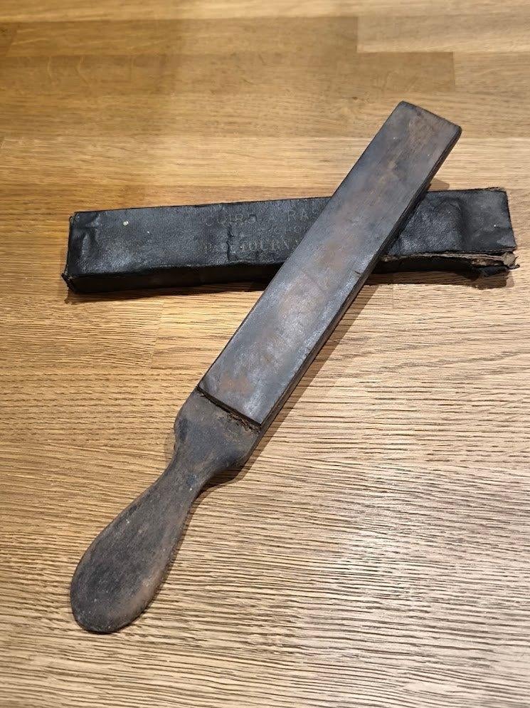 ceinture de rasoir, Antiquités & Art, Enlèvement ou Envoi