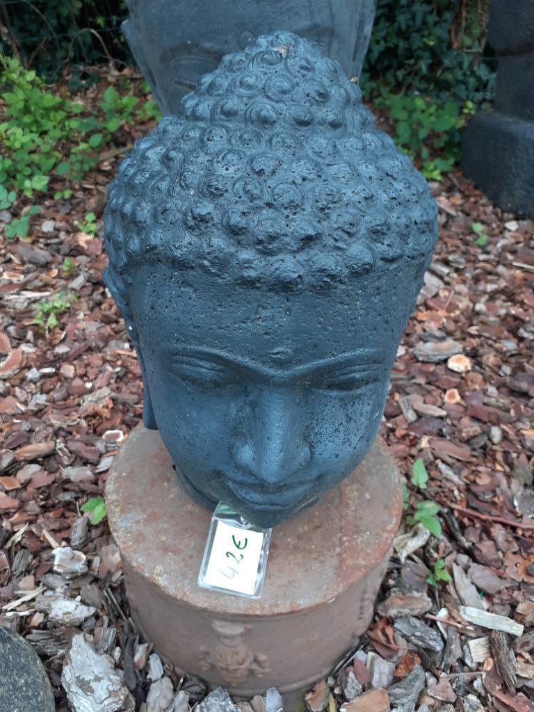 BOEDDHAHOOFD VAN GEPATINEERD STEEN (30 cm), Tuin en Terras, Ophalen of Verzenden, Nieuw, Steen, Boeddhabeeld