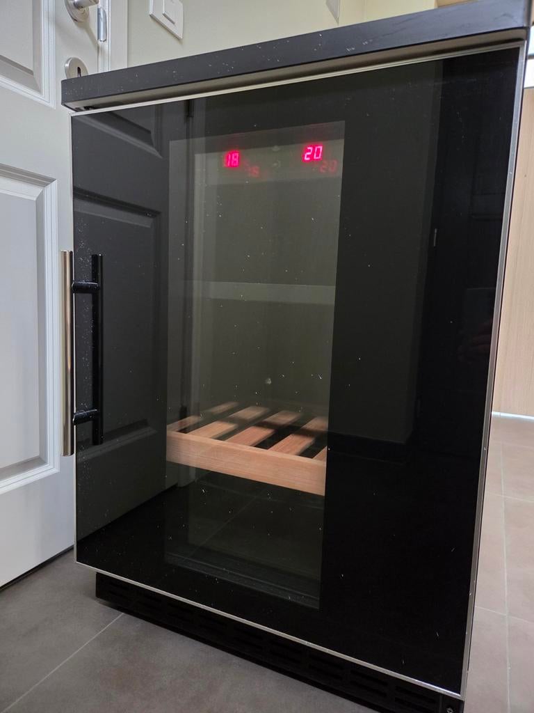 Wijnklimaatkast, Elektronische apparatuur, Koelkasten en IJskasten, Ophalen