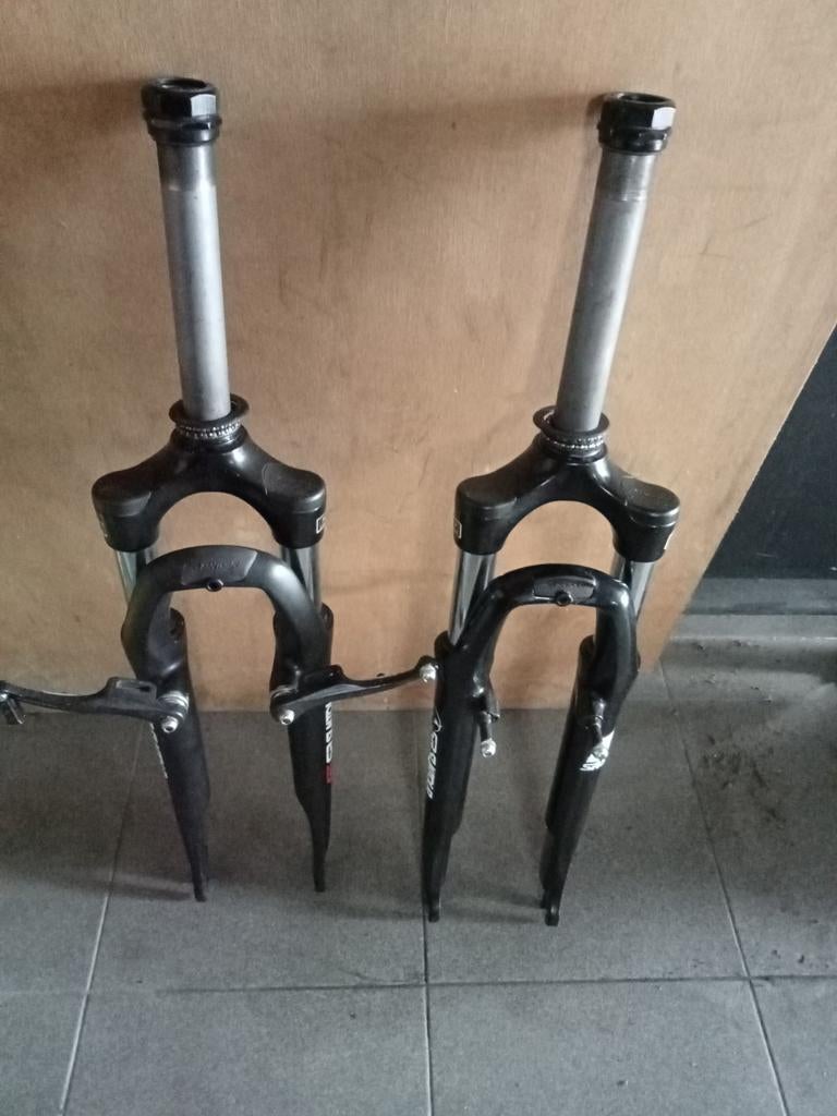 suntour next, suntour cr8, Fietsen en Brommers, Fietsonderdelen, Ophalen, Zo goed als nieuw, Stuur