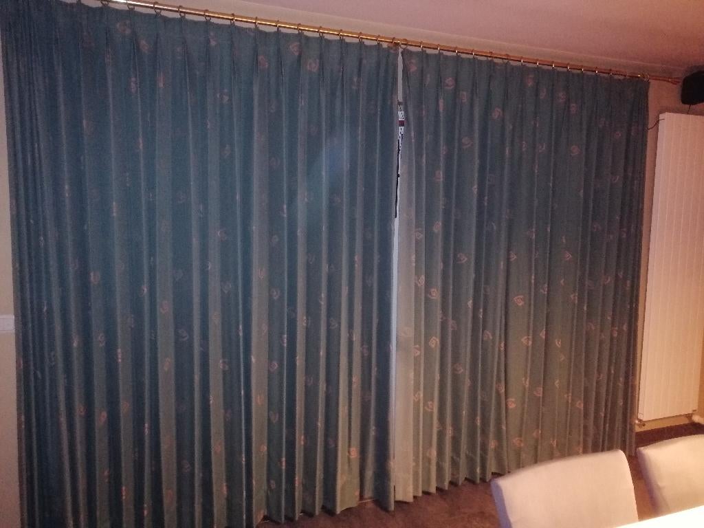 Gordijnen, Ophalen, Gebruikt, Groen, 200 cm of meer