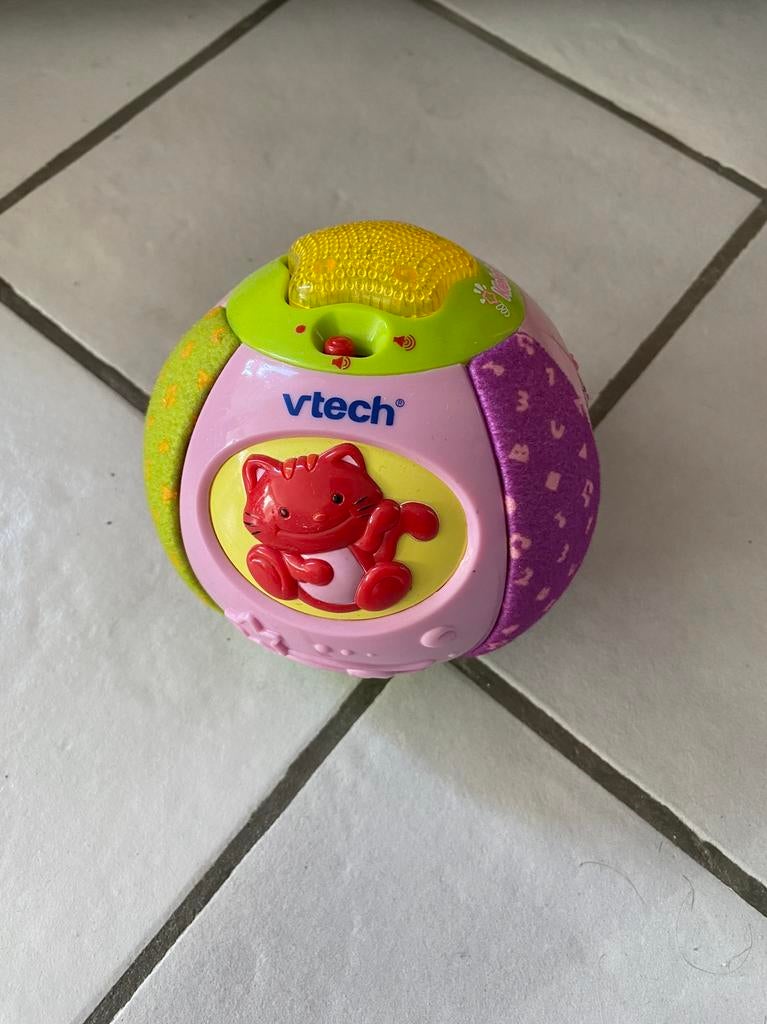 Vtech kiekeboe bal, maakt licht en muziek! Zeer goede staat., Kinderen en Baby's, Ophalen of Verzenden, Zo goed als nieuw