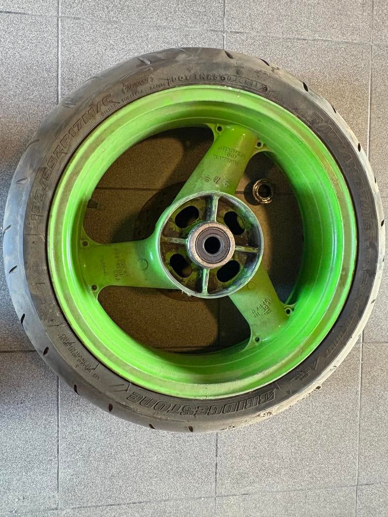 Kawasaki zxr750r achtervelg, Enlèvement ou Envoi, Utilisé