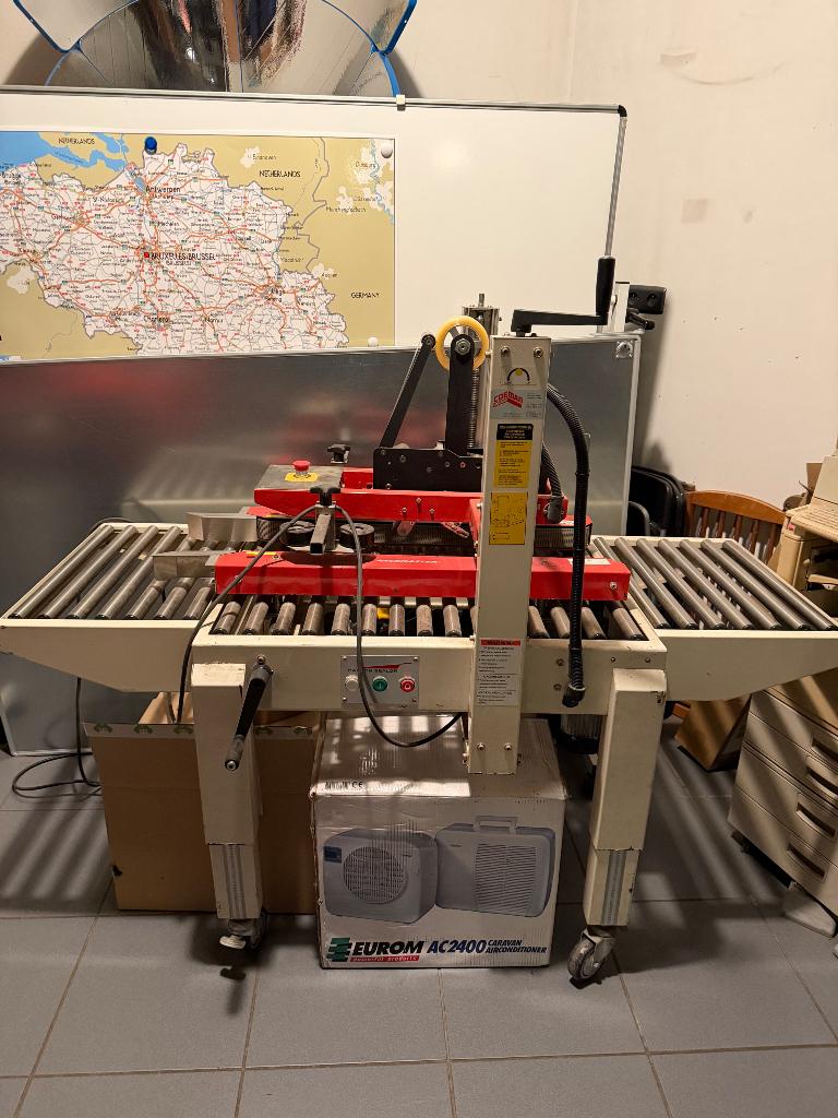 Verpakkingsmachine voor dozen, Zakelijke goederen, Ophalen