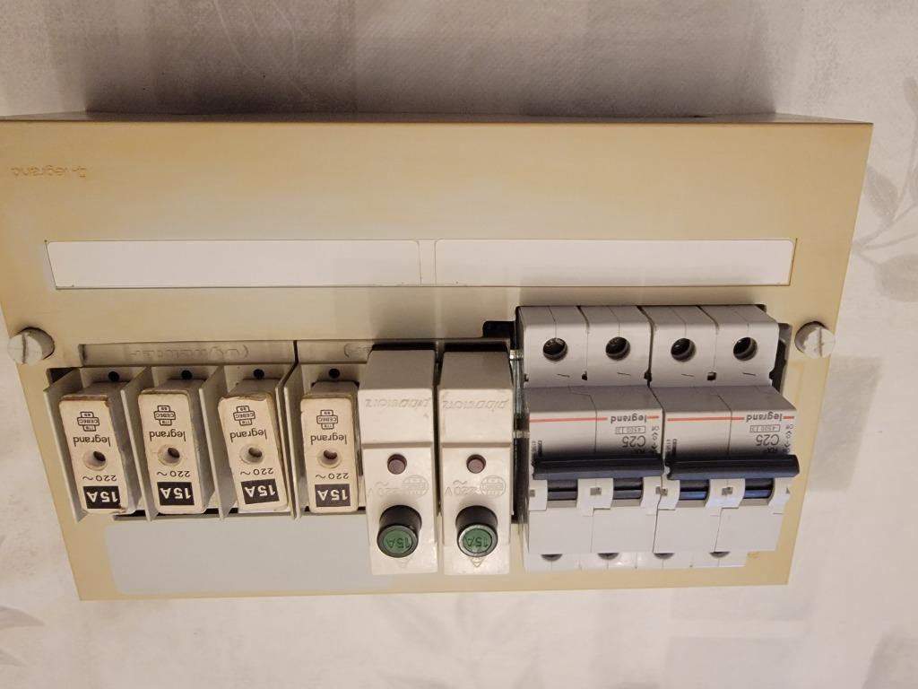 Coffret électrique, Bricolage & Construction, Enlèvement, Utilisé