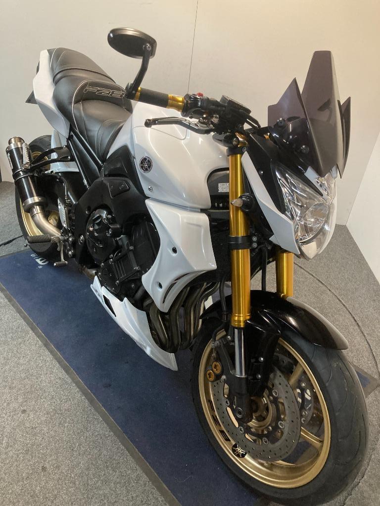 Yamaha FZ 8 MY'16 ref. LS 3191, Sportuitlaat, 4 cilinders, Motorrijbewijs A, Bedrijf