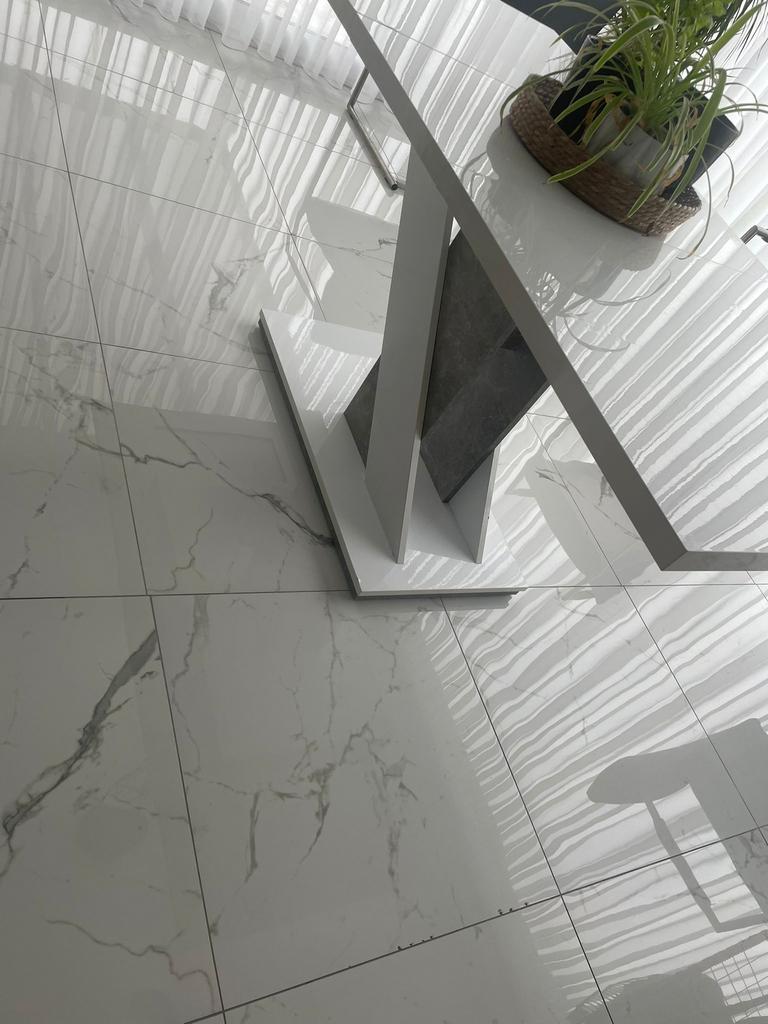 Salon tafel, Ophalen, Gebruikt