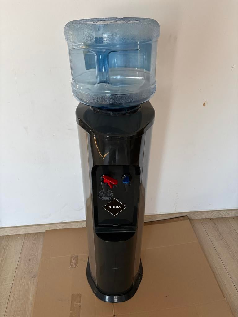 Fontaine à eau, Electroménager, Refroidisseurs d'eau, Enlèvement, Utilisé