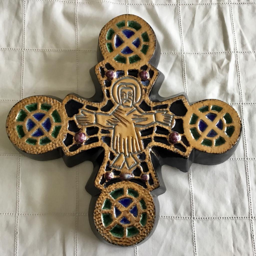 Rare sculpture crucifix en grès Roger guérin 1930, Enlèvement ou Envoi