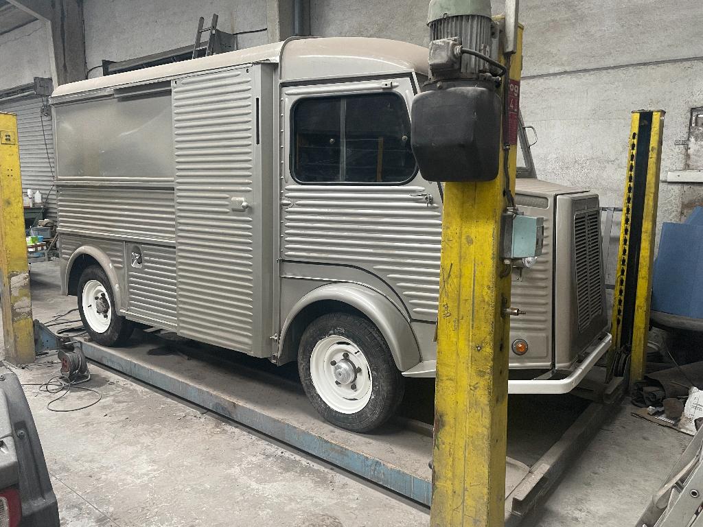 vends Citroen HY de 1954, Autos, Citroën, Particulier, Autres modèles, Essence, Autre carrosserie, 2 portes, Boîte manuelle, Argent ou Gris