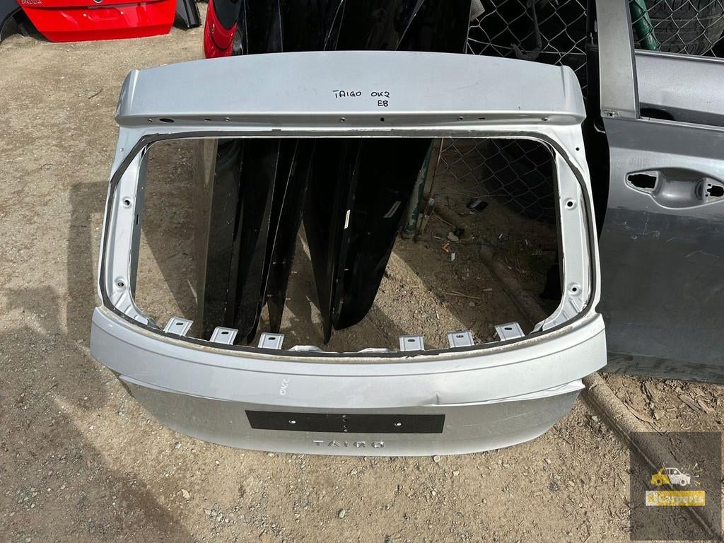 hayon de VW Taigo, Volkswagen, Volkswagen AG, Vw@volkswagen.de, Utilisé