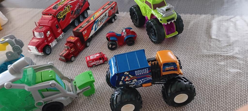 Speelgoed autos, Kinderen en Baby's, Speelgoed |Speelgoedvoertuigen, Ophalen, Gebruikt