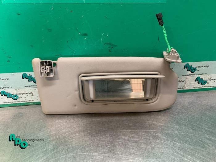 Pare-soleil d'un Volvo V50, -, 3 mois de garantie, -, -