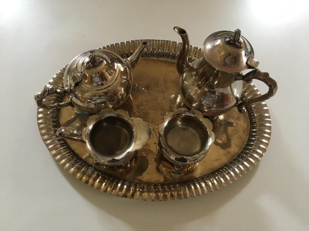 Service à thé/café avec le plateau gratuit, Ophalen