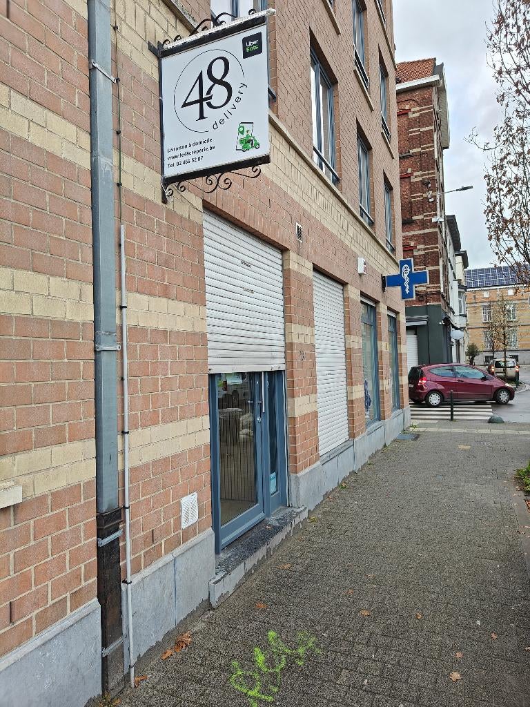 Commerce à remettre - Dark kitchen Tour & Taxis, Articles professionnels