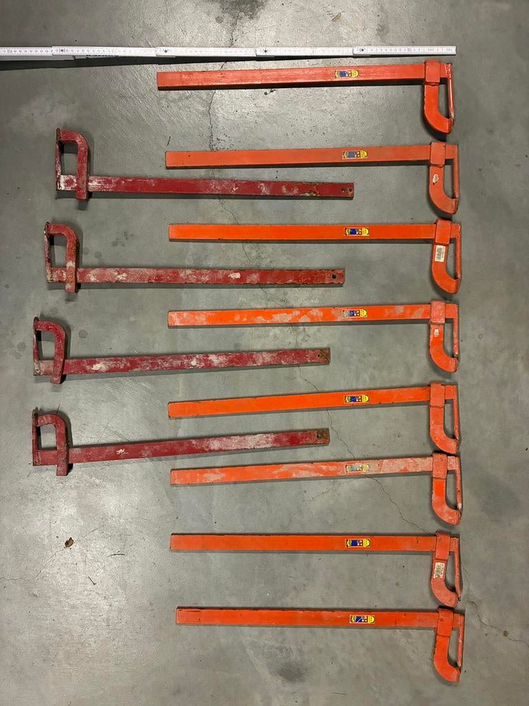 Muurklemmen, Doe-het-zelf en Bouw, Ophalen, Zo goed als nieuw