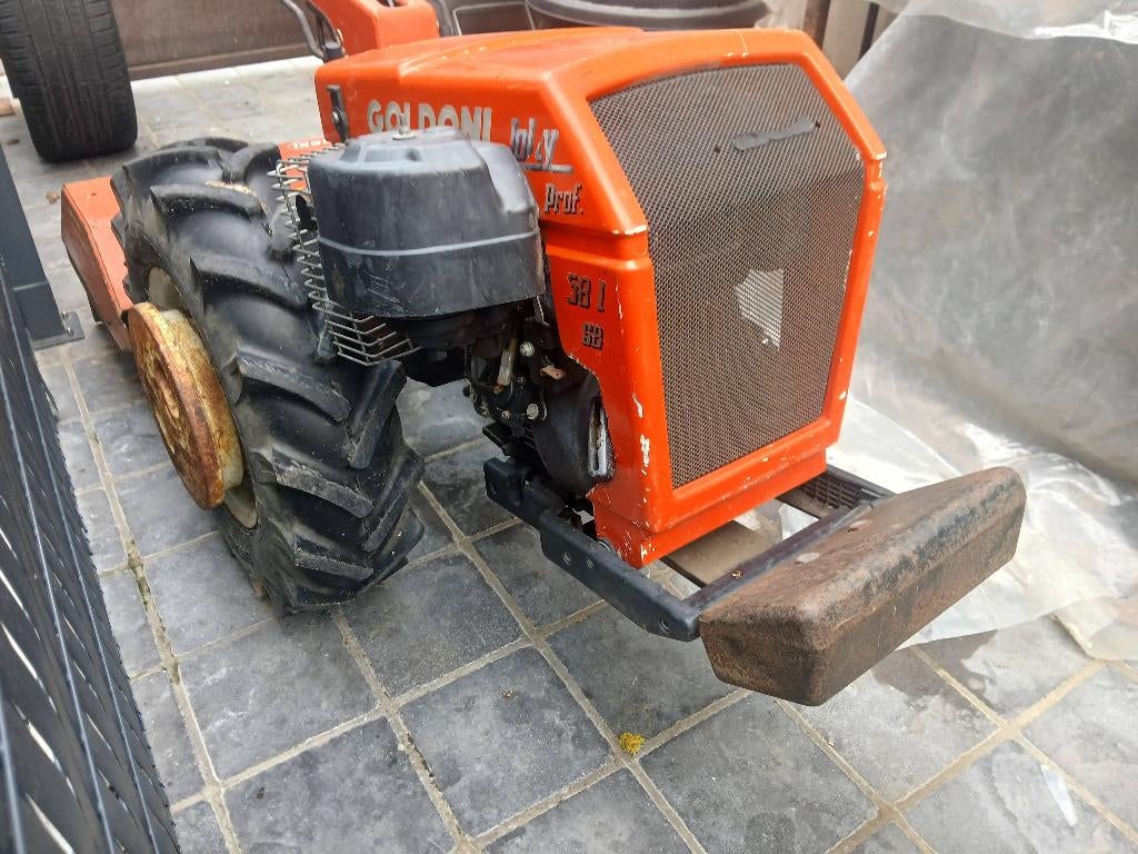 Motoculteur goldoni, Bricolage & Construction, Enlèvement, Utilisé, Essence